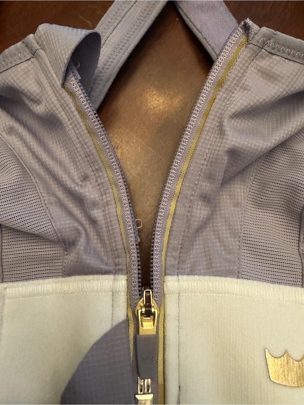 SHEFIT Lavender Front-Zip Sports Bra with Cream Band - Picture 9 of 10